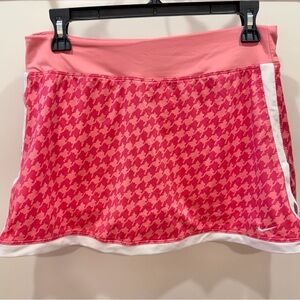 NIKE Women’s Golfing Skort